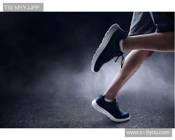 踢足球时脚后跟疼痛的原因及缓解方法解析